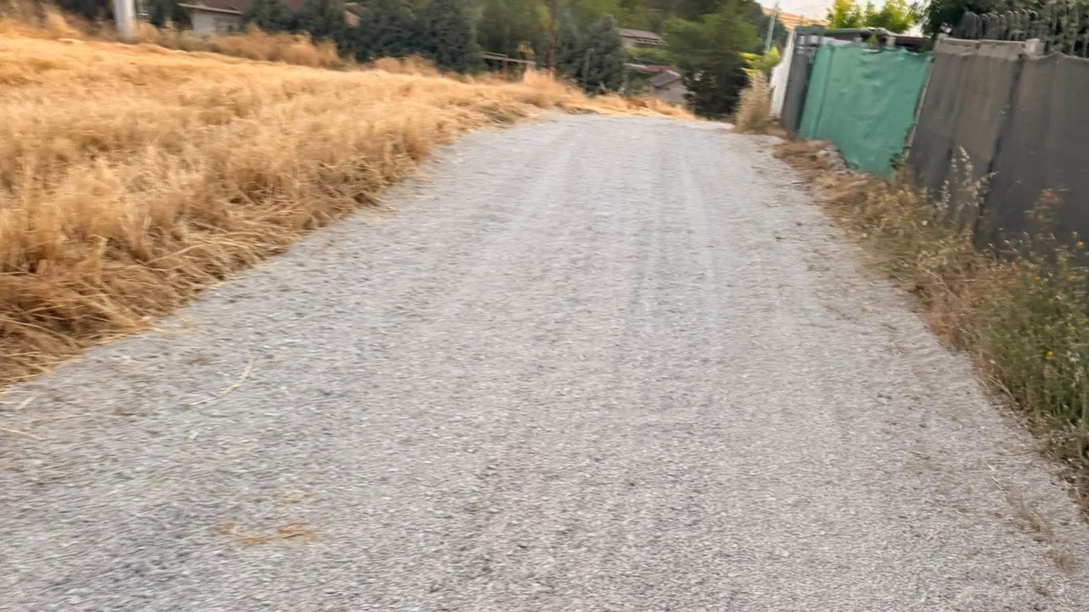 Serilip sıkıştırılmış stabilize malzemeyle oluşturulan yol yüzeyi